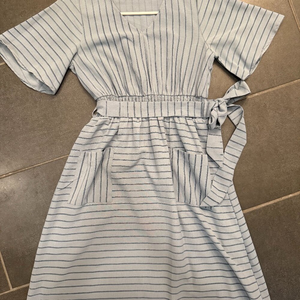 Polagram Dress blue & white stripped with pockets - size small